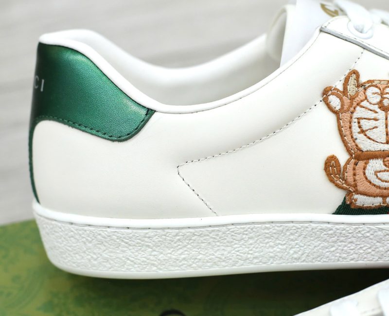 Giày Doraemon x Gucci Wmns Ace ‘Ivory Devil Patch’ Best Quality