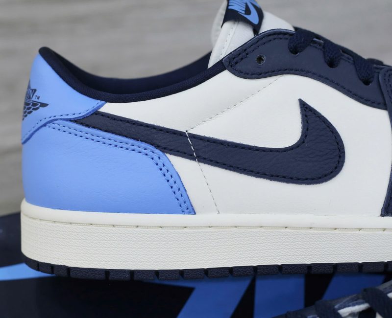 Giày Nike Air Jordan 1 Low OG ‘Obsidian UNC’ Real