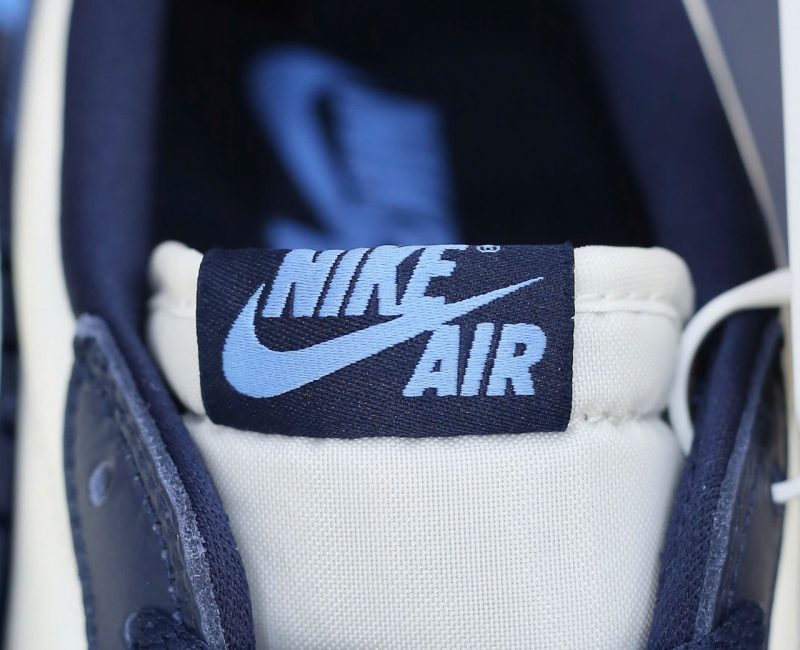 Giày Nike Air Jordan 1 Low OG ‘Obsidian UNC’ Real