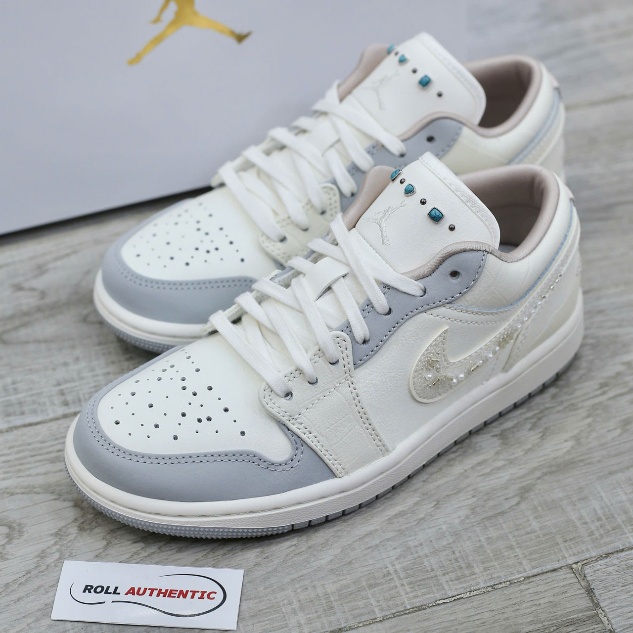 Giày Nike Air Jordan 1 Low Sail Soft Pearl Real