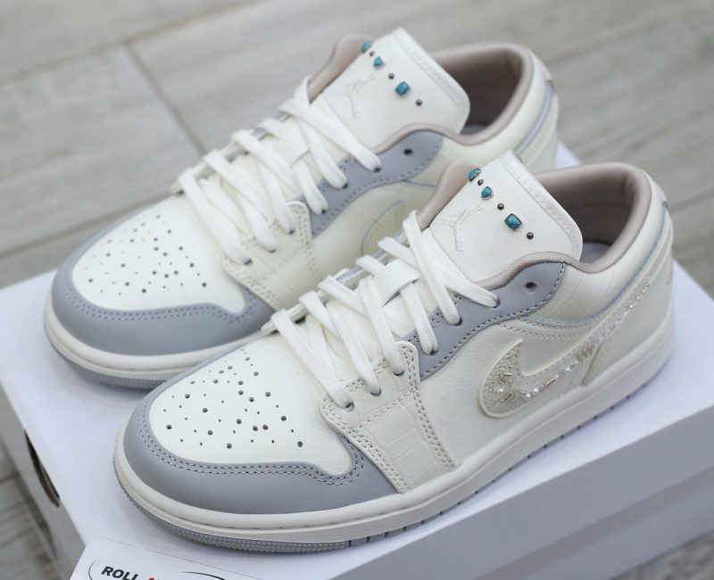Giày Nike Air Jordan 1 Low Sail Soft Pearl Real