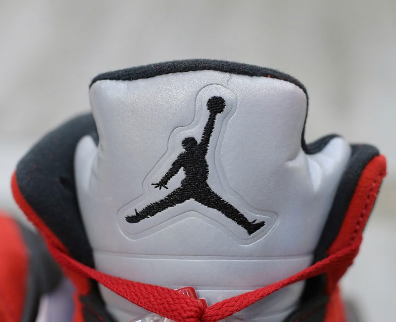 Giày Nike Air Jordan 5 Retro ‘Raging Bull’ Best Quality