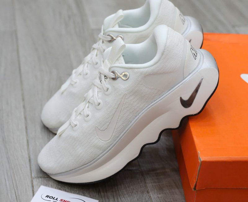 Giày Nike Motiva ‘Summit White Black’ Best Quality