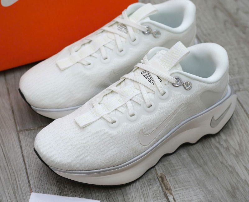 Giày Nike Motiva ‘Summit White Black’ Best Quality