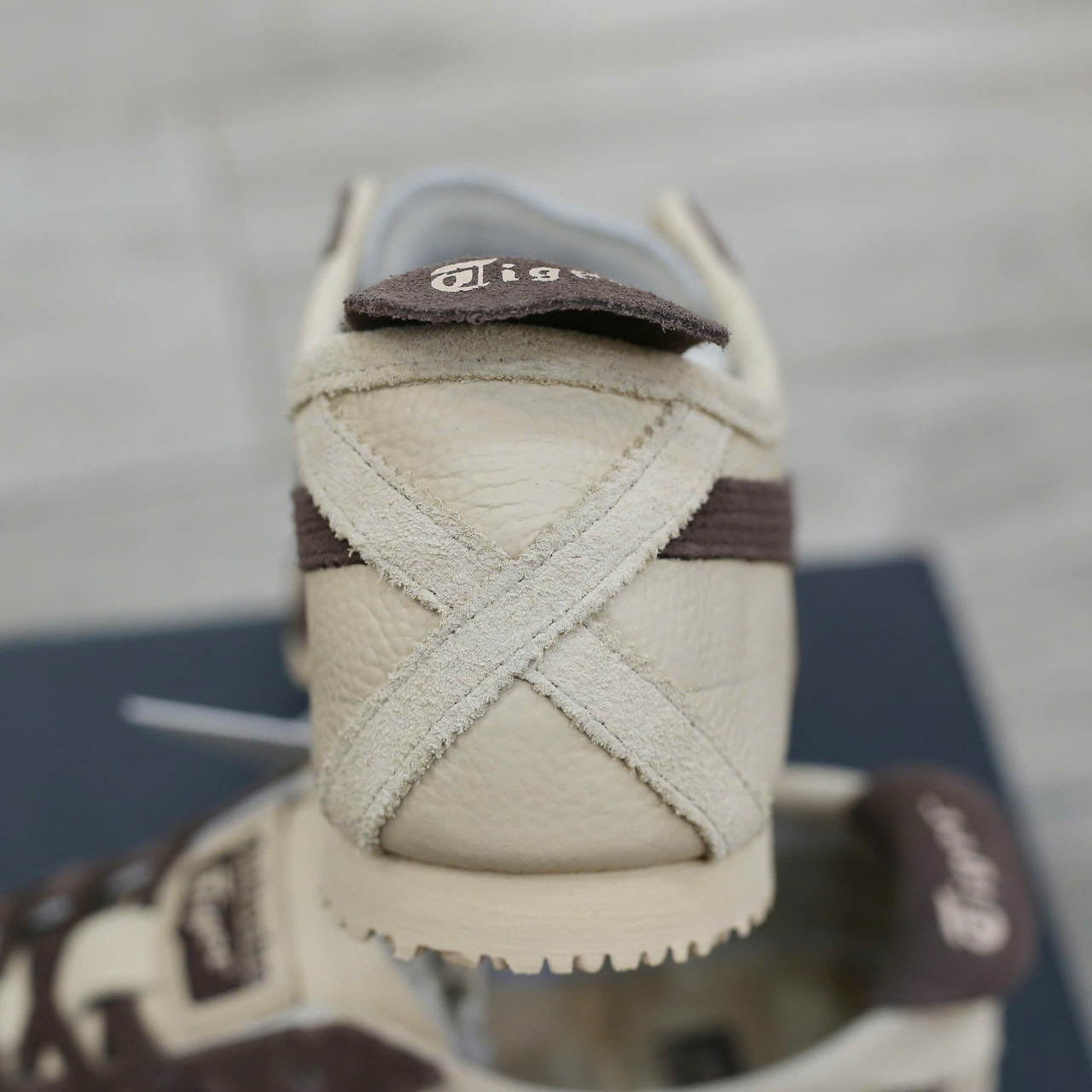 Giày Onitsuka Tiger Mexico 66 Beige Chocolate Brown Real