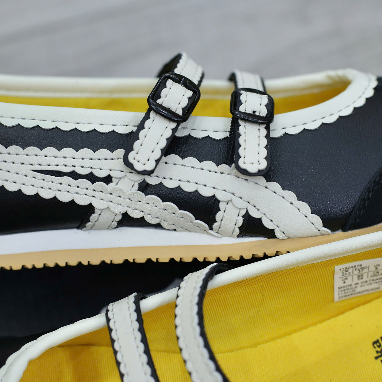 Giày Onitsuka Tiger Mexico 66 TGRS ‘Black Cream’ Best Quality