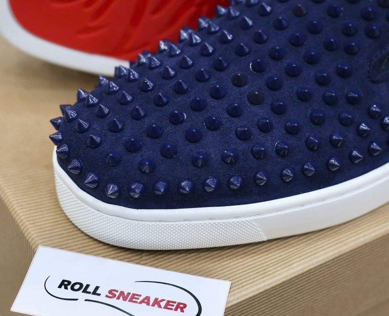 Giày Christian Louboutin Navy Suede Roller Boat Spiked Slip On Best Quality