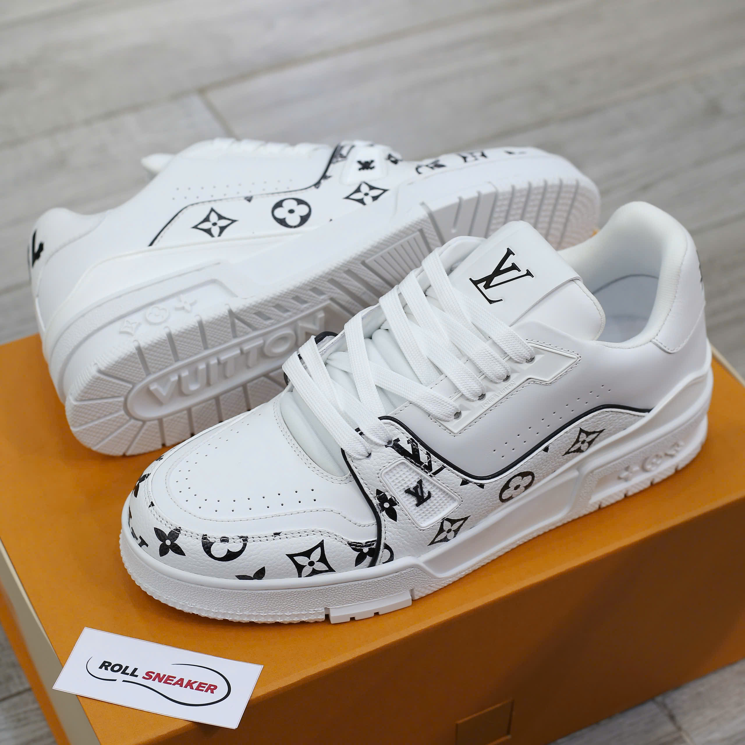 Giày Louis Vuitton LV Trainer #54 White Monogram Calf Leather Best Quality