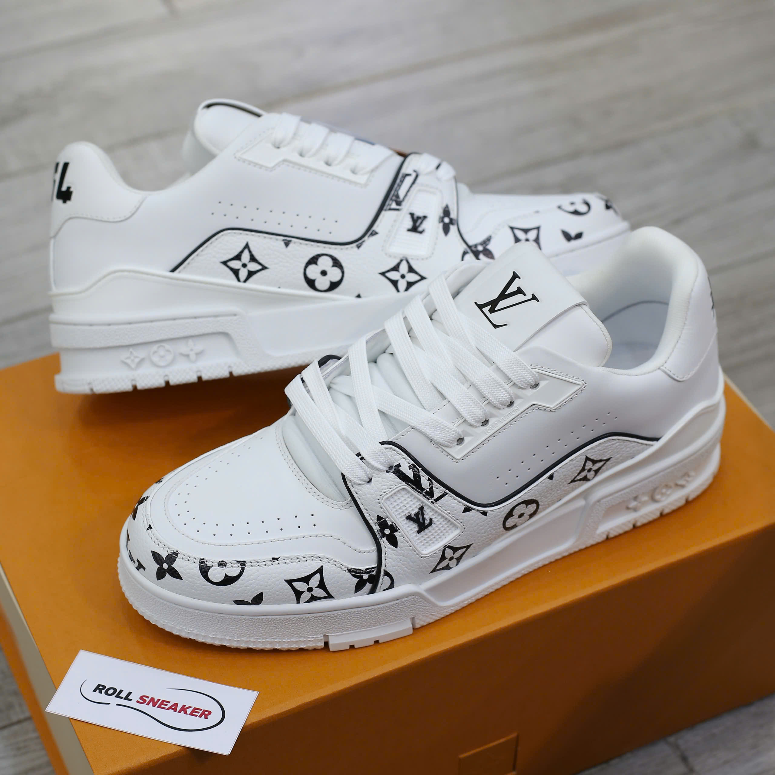 Giày Louis Vuitton LV Trainer #54 White Monogram Calf Leather Best Quality