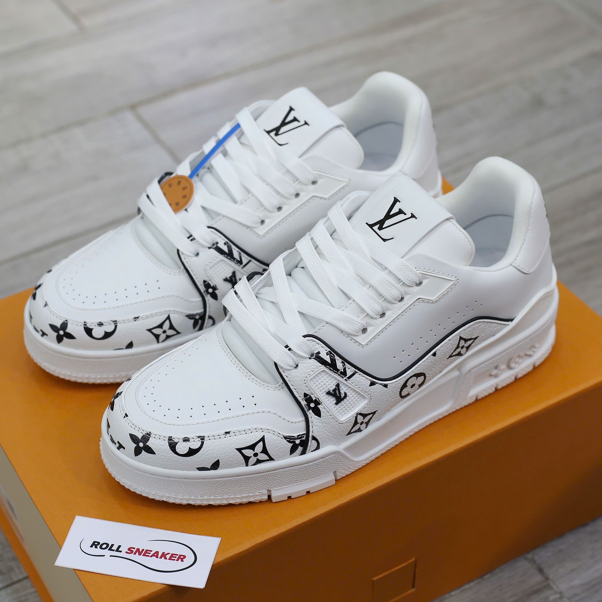 Giày Louis Vuitton LV Trainer #54 White Monogram Calf Leather Best Quality