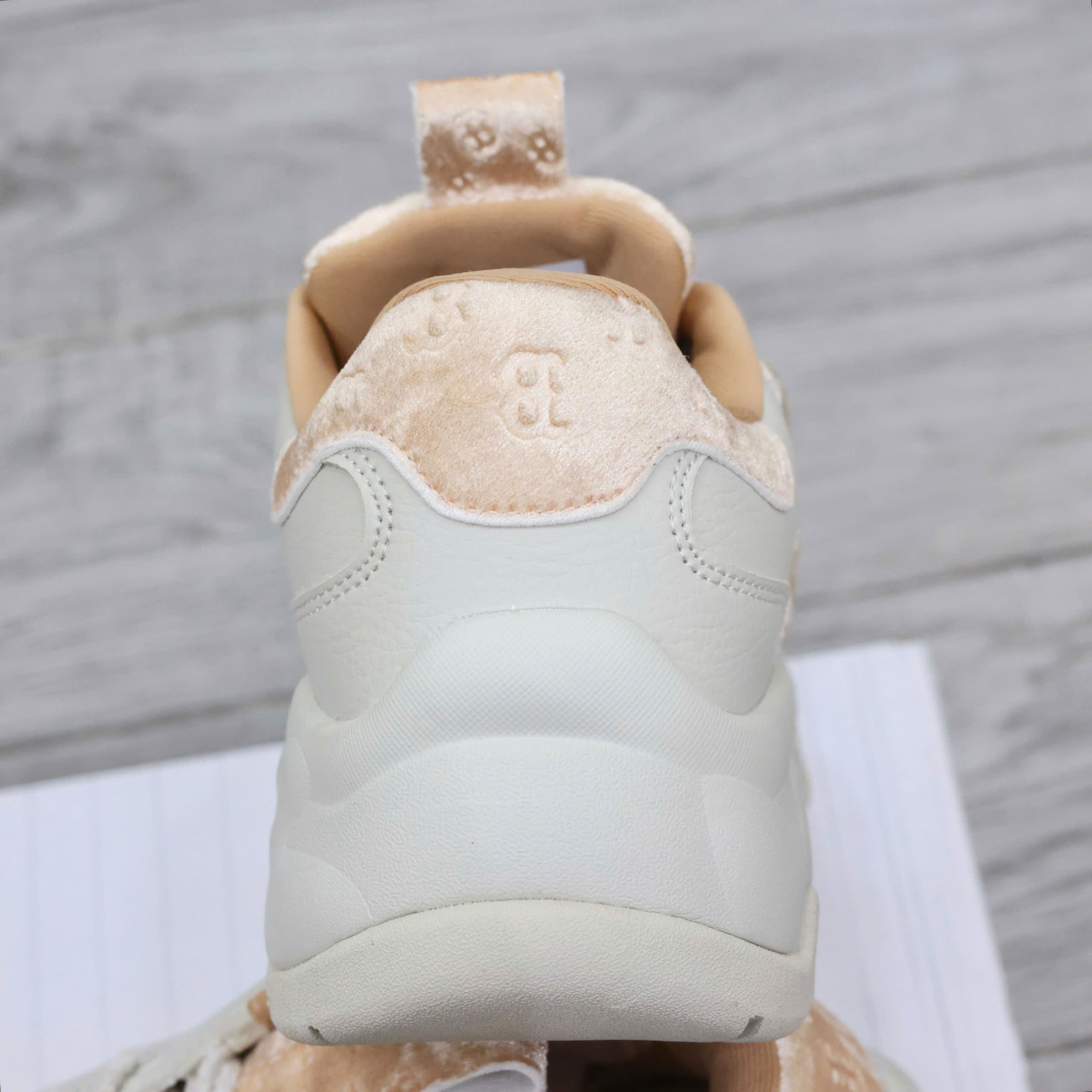 Giày MLB Korea BigBall Chunky Window Velvet Mono Boston Red Sox Brown Best Quality