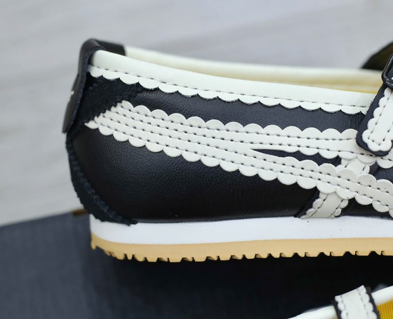 Giày Onitsuka Tiger Mexico 66 TGRS ‘Black Cream’ Like Auth