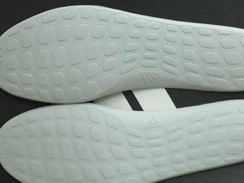 Lót giày Adidas thật với mã sản phẩm rõ ràng