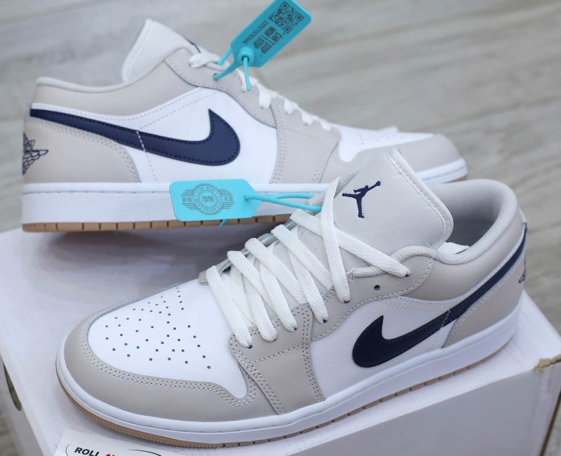 Nike Air Jordan 1 Low Midnight Navy Neutral Grey Real