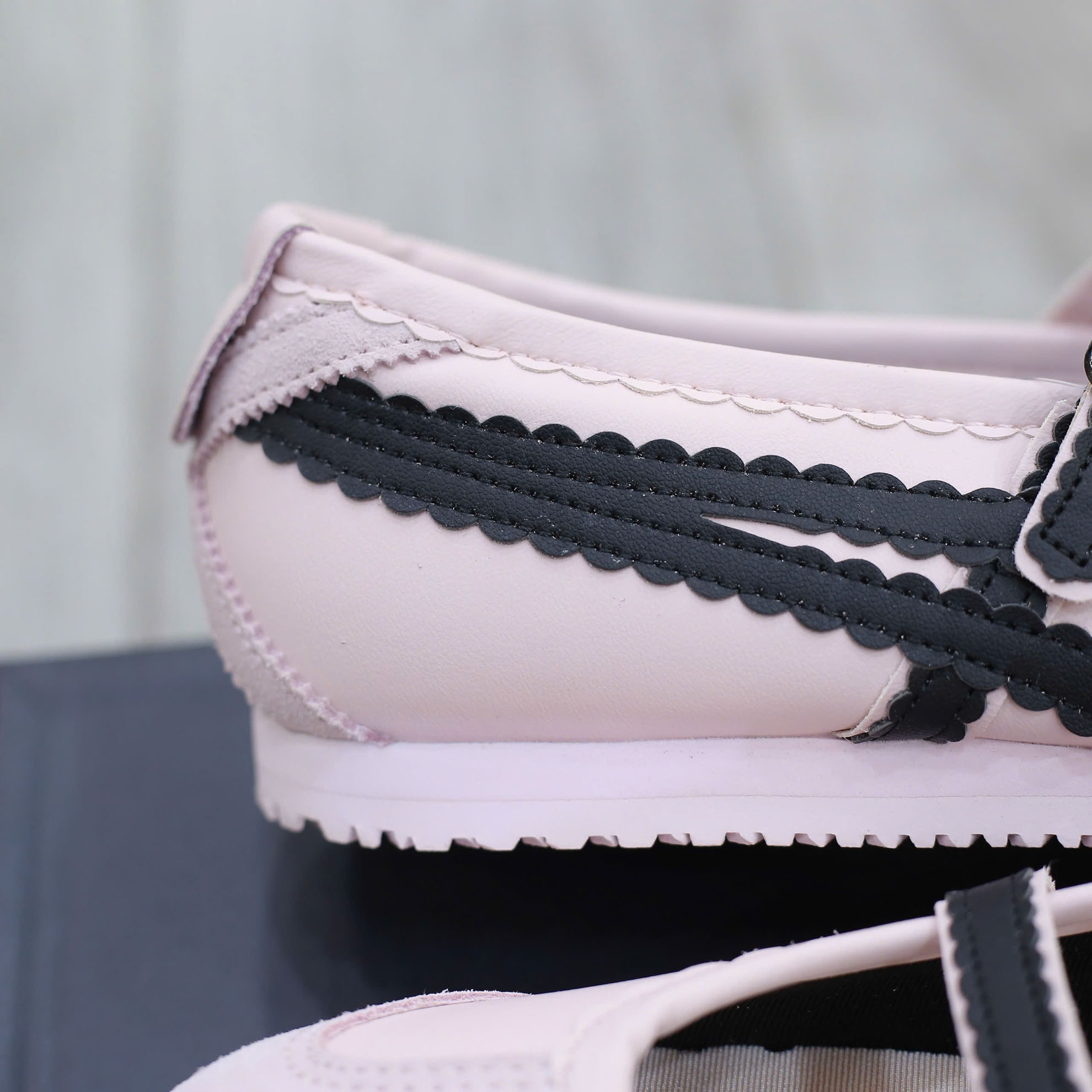 Onitsuka Tiger Mexico 66 TGRS Crystal Pink Like Auth