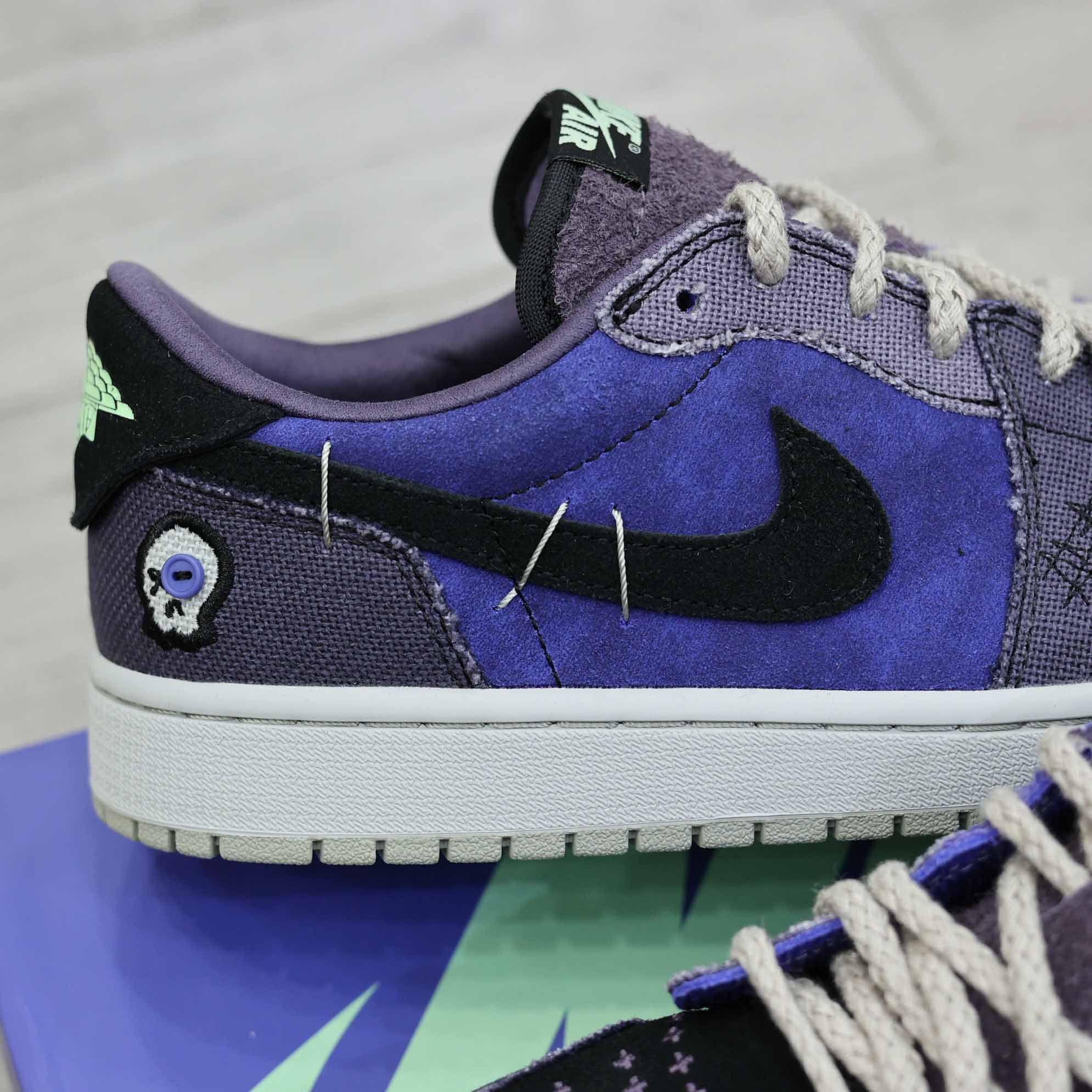 Giày Nike Air Jordan 1 Retro Low OG Zion Williamson Voodoo ‘ALTERNATE’