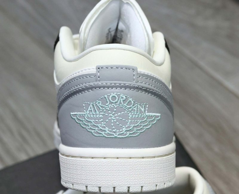Giày Nike Air Jordan 1 Low Sail Light Smoke Grey Best Quality