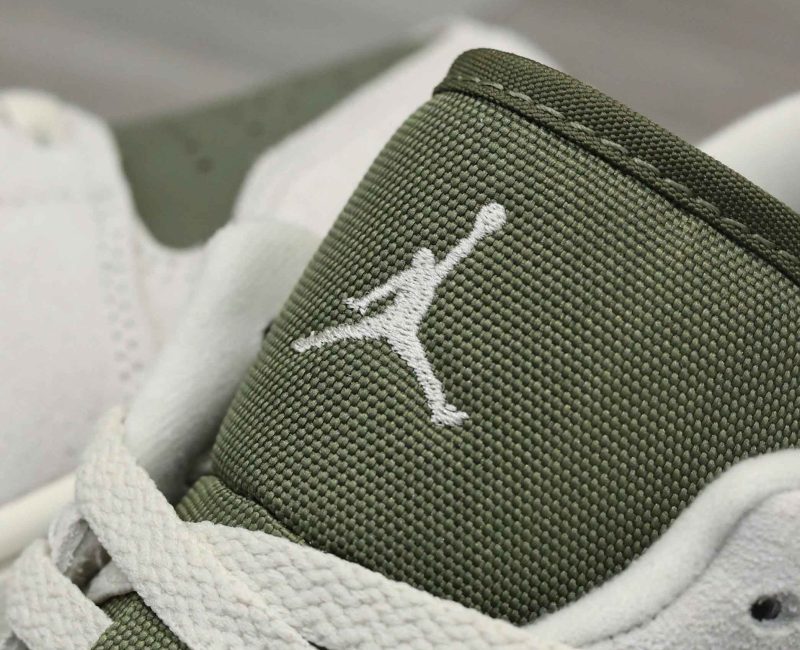 Giày Nike Air Jordan 1 Low SE ‘Medium Olive Sail’ Best Quality