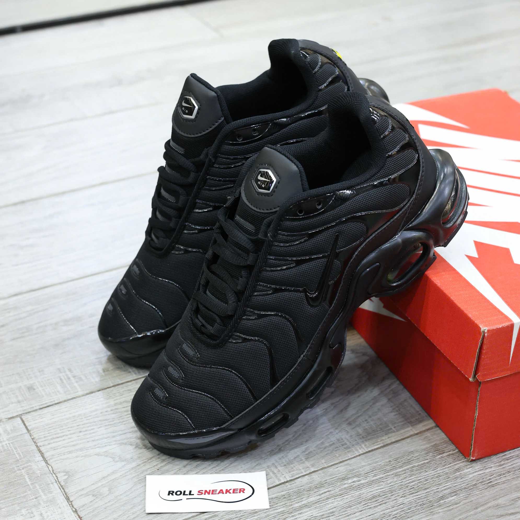 Giày Nike Air Max Plus Triple Black Best Quality