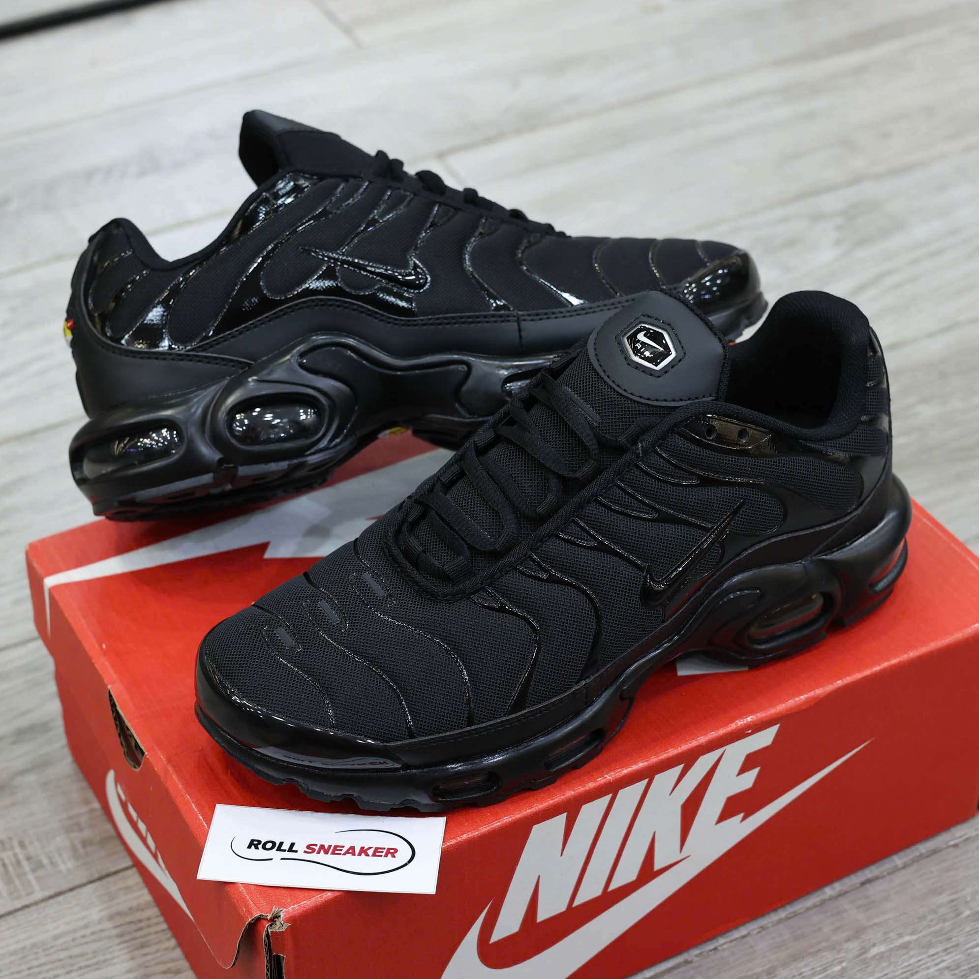 Giày Nike Air Max Plus Triple Black Best Quality