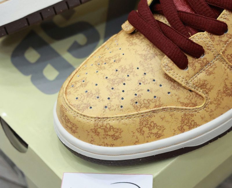 Giày Nike SB Dunk Low Pro ‘City of Cinema’ Best Quality