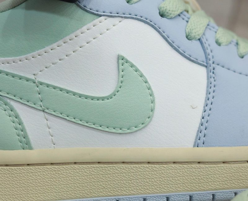 Giày Nike Air Jordan 1 Low ‘Sail Jade Aura’ Best Quality